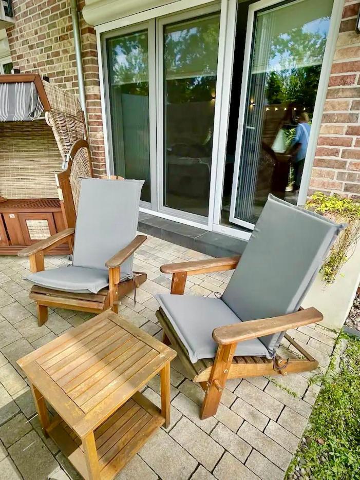 Kleine Auszeit -- Inklusive Parkplatz & Wifi, Geschirrspueler, Waschmaschine & Terrasse Mit Strandkorb -- Perfekt Fuer Urlaub & Business Scharbeutz Esterno foto